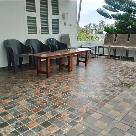 Sun N Tan Beach Home Stay Kannur Esterno foto