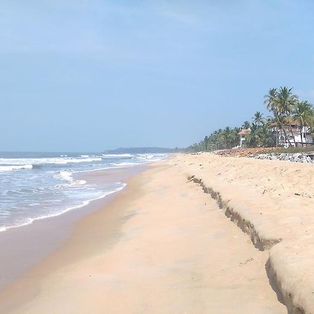 Sun N Tan Beach Home Stay Kannur Esterno foto