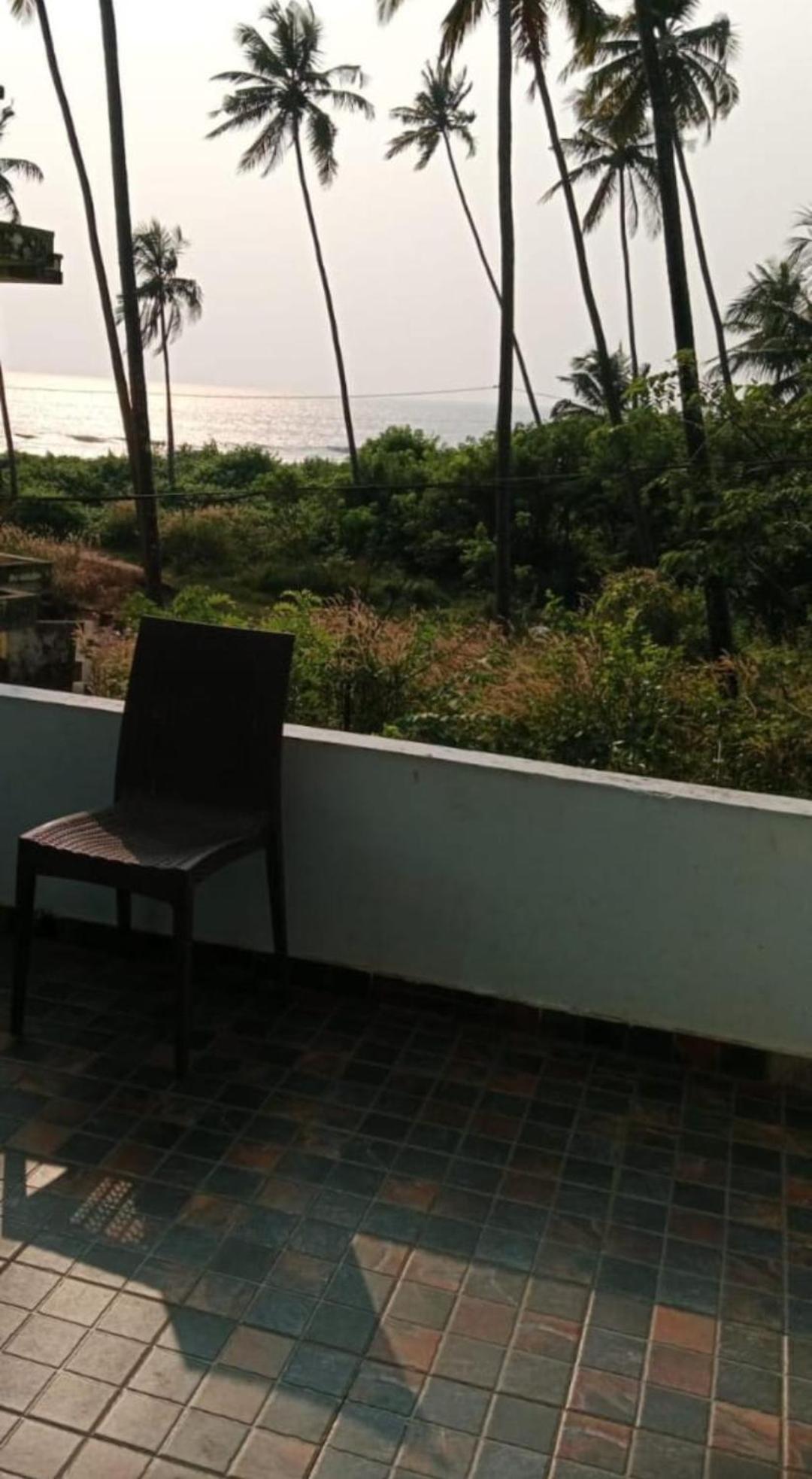 Sun N Tan Beach Home Stay Kannur Esterno foto