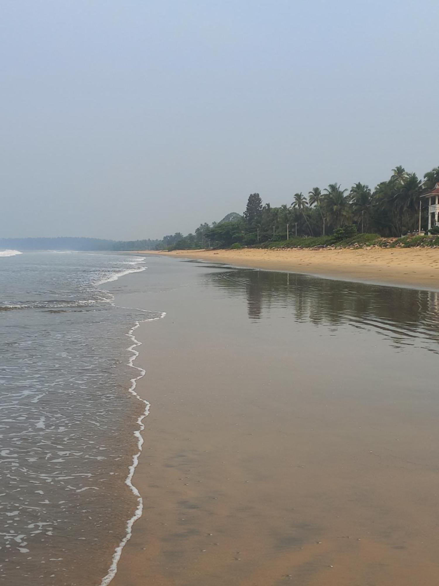 Sun N Tan Beach Home Stay Kannur Esterno foto