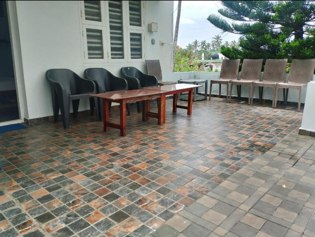 Sun N Tan Beach Home Stay Kannur Esterno foto