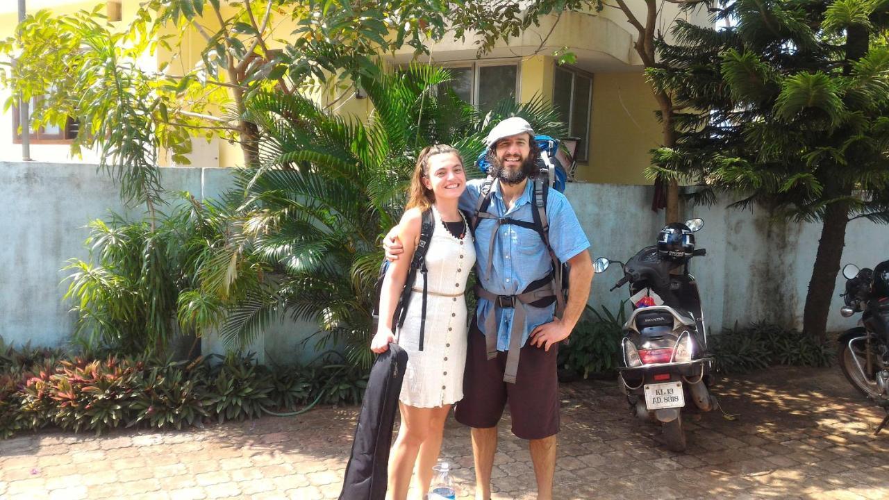 Sun N Tan Beach Home Stay Kannur Esterno foto
