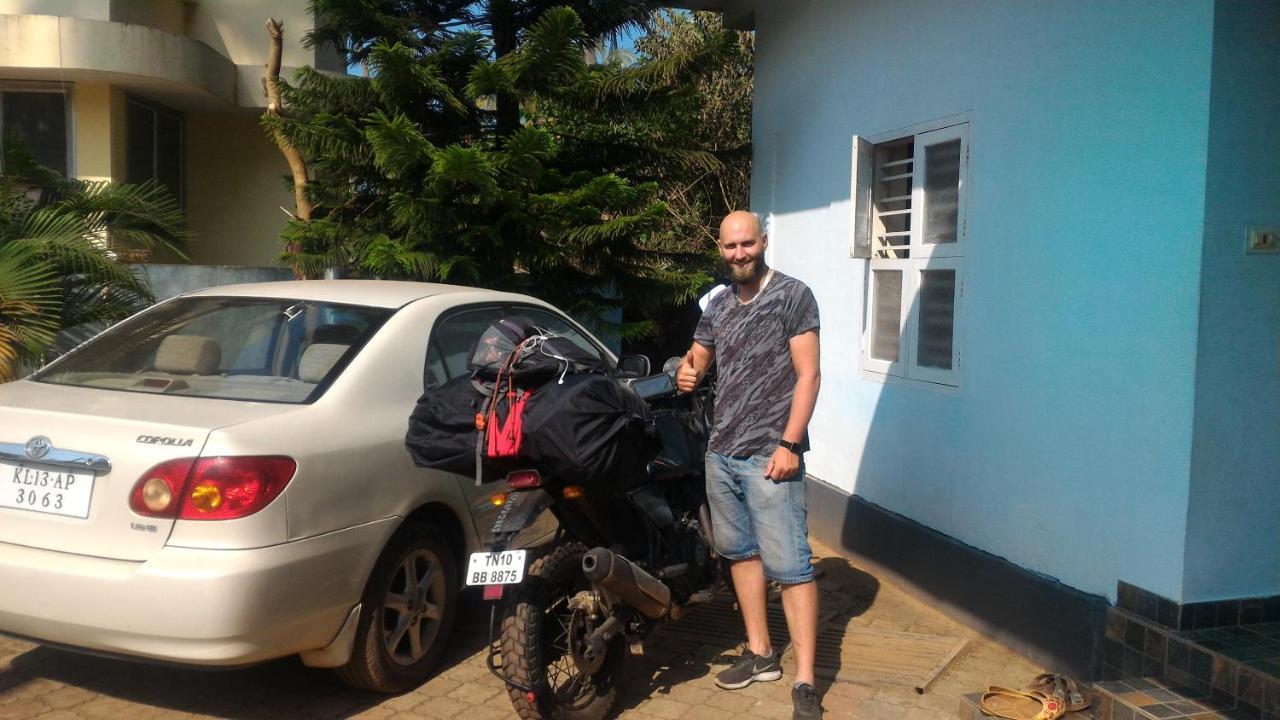 Sun N Tan Beach Home Stay Kannur Esterno foto